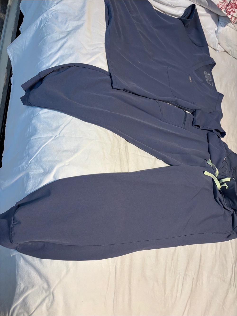 Figs Navy Blue Women's Jogger Set